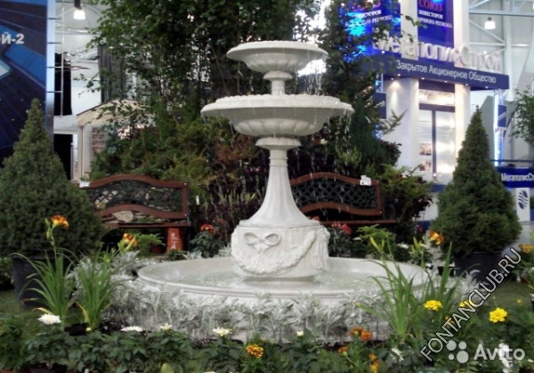 Большой садовый фонтан для улицы, модель Вавилон, композит.  Размер: 192 х 192 х 170 см.